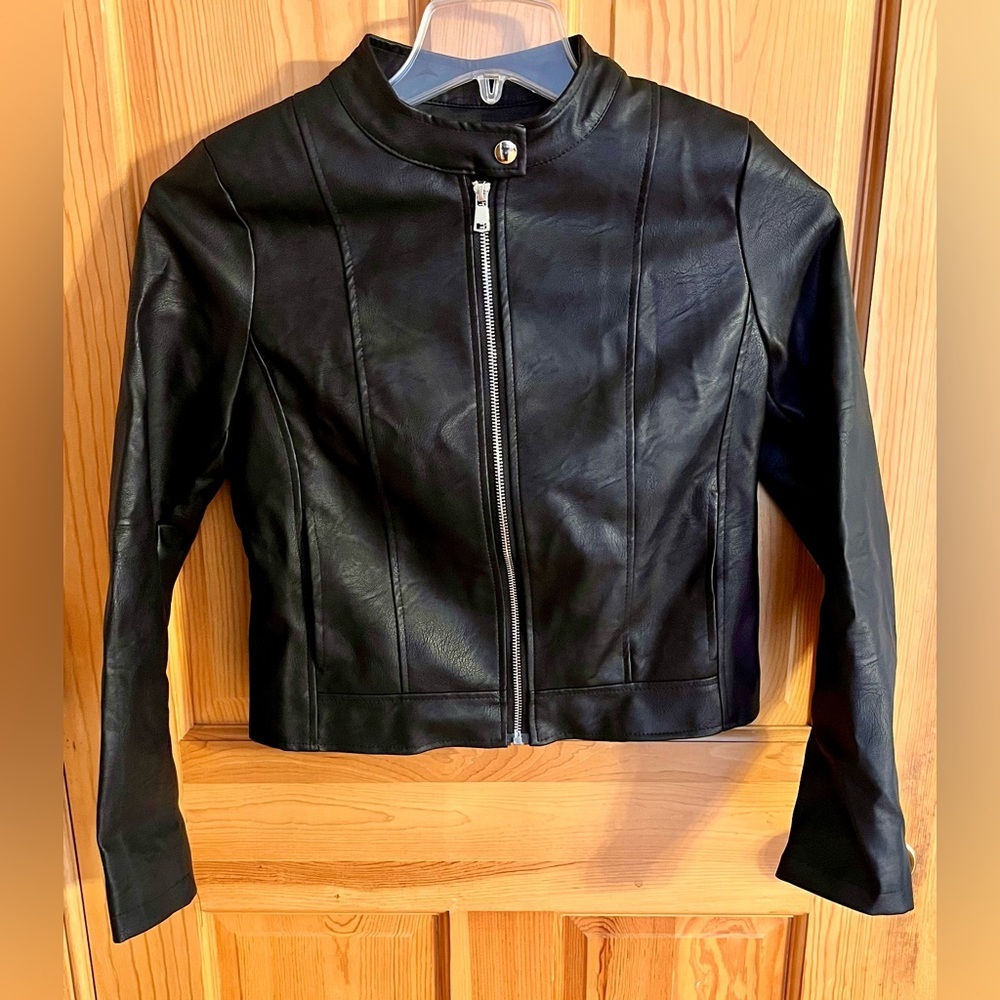 Emery Rose NWT Black Faux Leather Moto Jacket Small Cropped Goth Biker Punk Coat